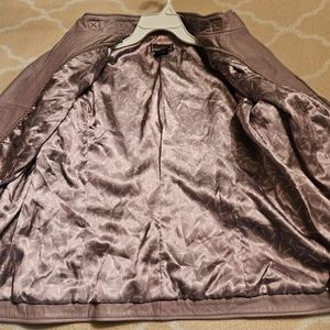 Bradley coat for women leather/lavender in color